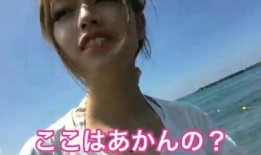 爆料小姐姐在海边的视频,小姐姐的夏日魅力瞬间