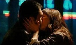 娱乐爆料接吻视频合集下载,娱乐爆料接吻视频合集，甜蜜瞬间一网打尽！