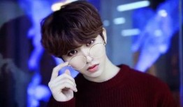 蔡徐坤的粉丝爆料视频,揭秘偶像幕后故事