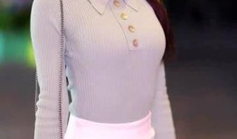 爆料小姐姐在海边的视频,小姐姐的夏日魅力瞬间