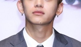 娱乐爆料黄旭熙是谁呀,黄旭熙是谁？