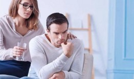 圈内人爆料的假恩爱夫妻,圈内人爆料背后的真相