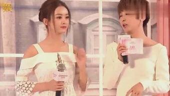 小冉娱乐吃瓜场景视频,揭秘明星吃瓜现场,趣味十足幕后花絮大公开